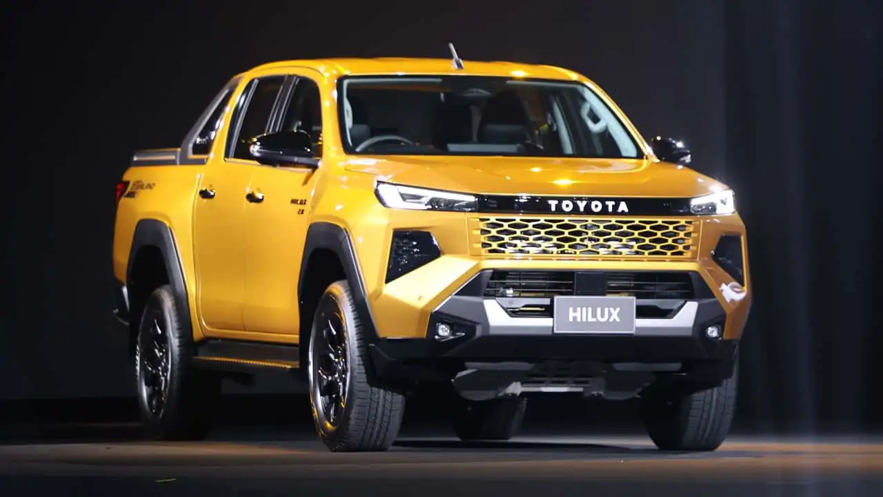 Toyota já prepara produção da nova Hilux na Argentina, incluindo elétrica